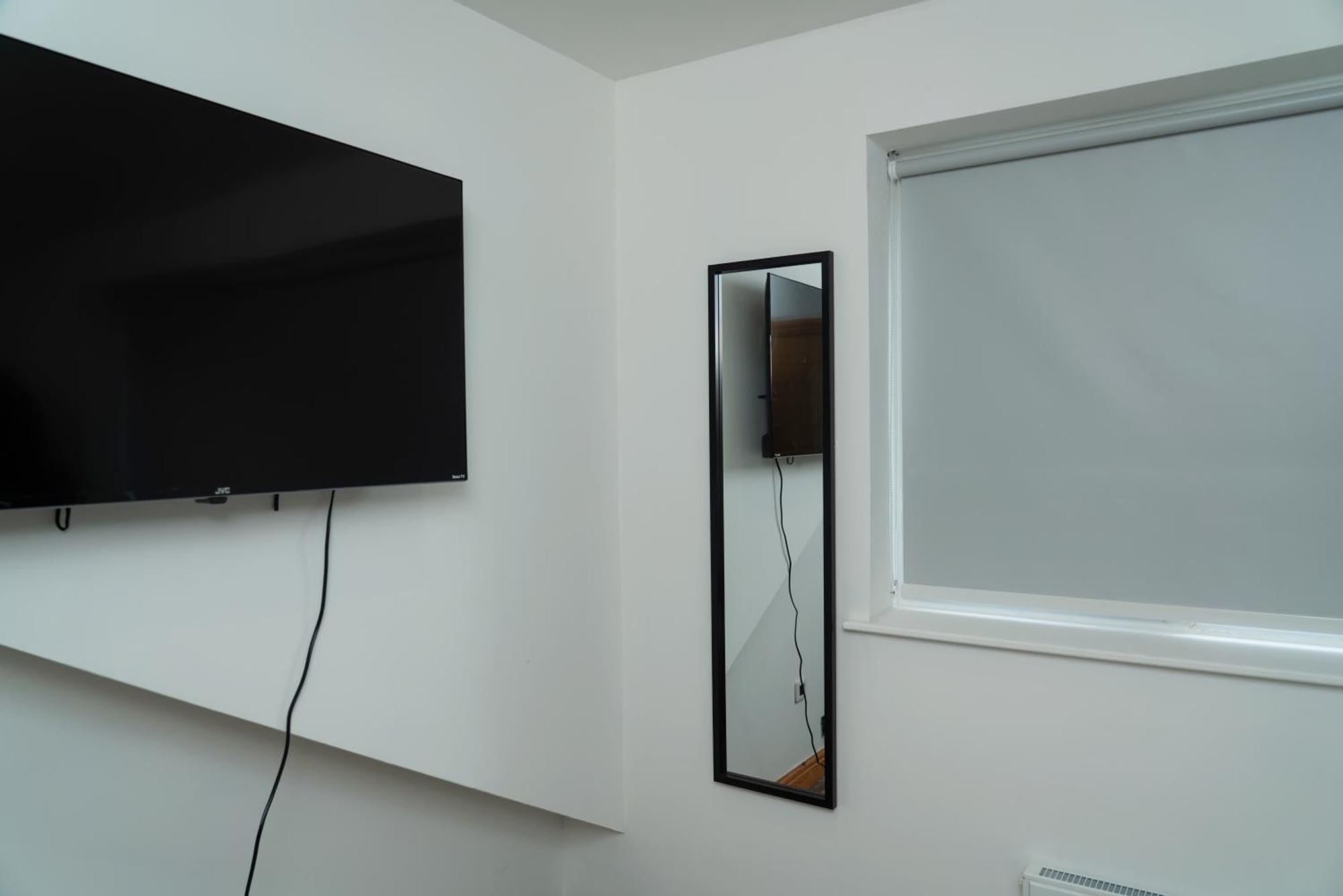 Double Bedroom Near Etihad And Coop Live With Free Parking, Shared Kitchen & Bathroom Manchester Exterior photo